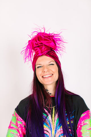 Fuchsia Lame With Pinks Ostrich Feathers