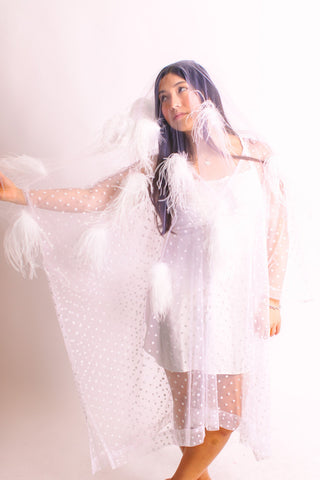 White Tulle White Feather Veil
